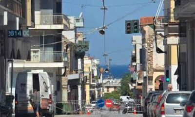 Πάτρα, οδός Γερμανού, φωτιά Πάτρα, κυκλοφοριακό κομφούζιο, κάγκελα, αποκλεισμός δρόμου, οδός Ηλείας, Βασιλείου Ρούφου, Δασύλλιο, οδός Λόντου, Παντοκράτορας, επικίνδυνο κτίριο, αγανάκτηση κατοίκων, Patra, Patras, Germanou street, fire Patra, traffic congestion, road closure, Ileias street, Vasileiou Roufou, Dasyllio, Lontou street, Pantokratoras, dangerous building, residents anger, Patra kagkela, Germanou fotia, kykloforiako komfouzio, apokleismos dromou, Ileias, Vasileiou Roufou, Dasyllio Patra, Lontou, Pantokratoras Patra,