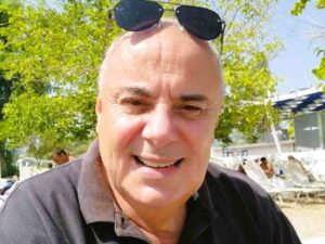 Γιάννης Κουλούρης, θάνατος Γιάννη Κουλούρη, Πάτρα, Νέα Δημοκρατία, ΝΔ Αχαΐα, ΔΕΕΠ Αχαΐας, ΟΝΝΕΔ Πάτρας, ναυτιλιακός πράκτορας, Σύλλογος Ναυτικών Πρακτόρων Λιμένος Πατρών, Giannis Koulouris, Yiannis Koulouris, death Giannis Koulouris, Patras, Patra, Nea Demokratia, ND Achaia, shipping agent Patras, Port of Patras, giannis koulouris, pethane giannis koulouris, patra, nea dimokratia, deep achaia, onned patras, naftiliakos praktoras,