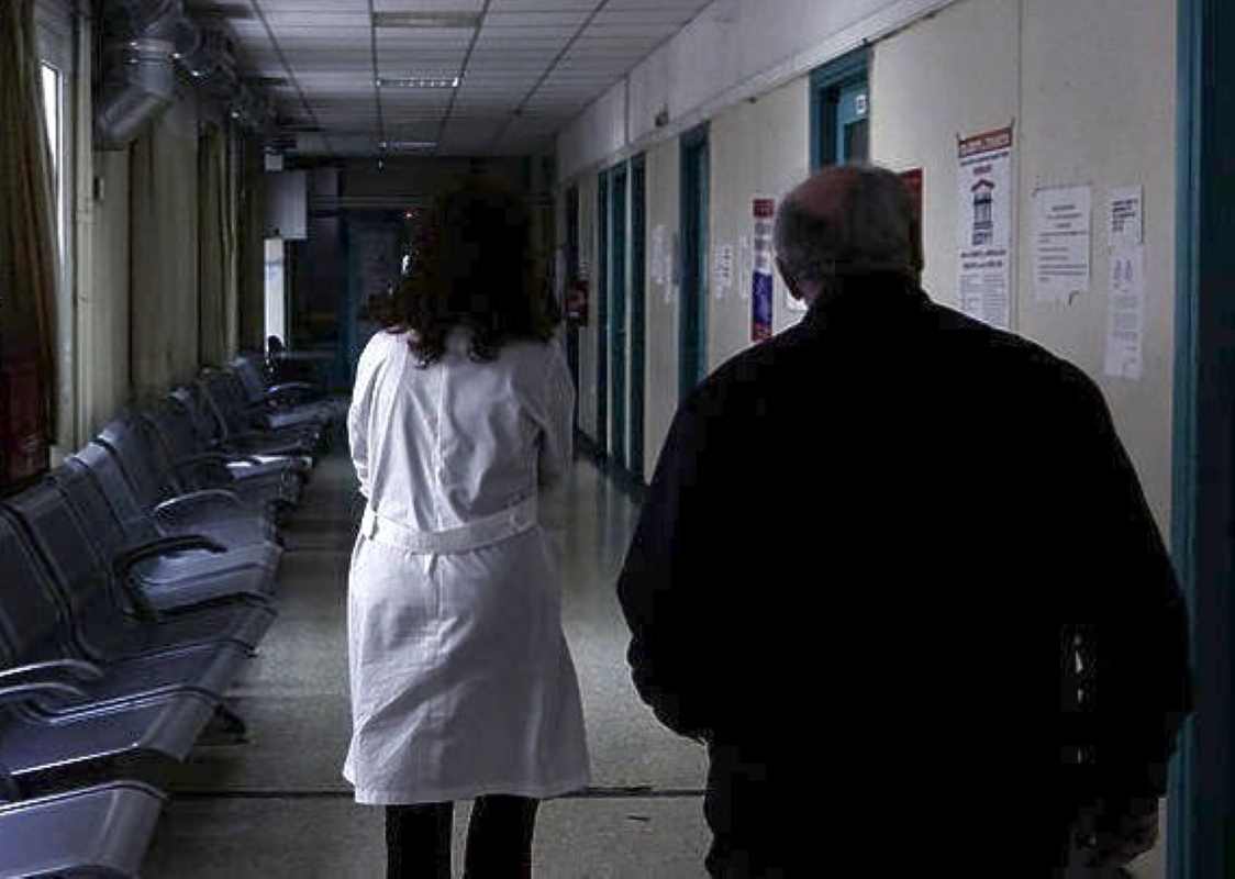 Πάτρα, νοσοκομείο, αποκλειστικές νοσοκόμες, μαϊμού νοσοκόμες, σύλληψη, Αστυνομία, Υποδιεύθυνση Δίωξης και Εξιχνίασης Εγκλημάτων, παράνομη εργασία, Εισαγγελέας Αχαΐας, ΕΛΑΣ, Patra, Patras, hospital, private nurses, fake nurses, illegal nurses, arrest, police, Western Greece, Hellenic Police, Patra nosokomeio, apokleistikes nosokomes, maimou nosokomes, syllipsi, astynomia, paranomi ergasia, ELAS, Achaia,
