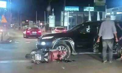 Τροχαίο Πάτρα, ατύχημα Πάτρα, Κανελλοπούλου, Νέα Εθνική Οδός, σύγκρουση οχημάτων, ΙΧ με δίκυκλο, τροχαίο χωρίς τραυματισμούς, υλικές ζημιές, ειδήσεις Πάτρα, Patra traffic accident, Patras car crash, Kanellopoulou street, New National Road Patras, car motorcycle collision, Patras news, traffic accident Greece,