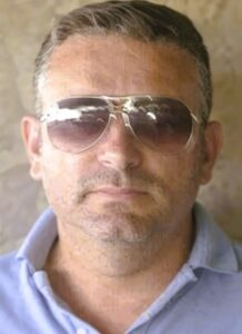 Κεφαλονιά, εργατικό δυστύχημα, Σβορωνάτα, Γιώργος Χρηστάκης, Πάτρα, οικοδόμος, εργοτάξιο, ξενοδοχείο, Σωματείο Οικοδόμων, Εργατικό Κέντρο Κεφαλονιάς, μέτρα ασφαλείας, Kefalonia, fatal work accident, Svoronata, Patras worker, construction accident, worker death, hotel construction, labor union, safety measures, Kefalonia ergatiko dystyxima, Svoronata thanatos ergati, Patrinos oikodomos, ergotaxio ksenodocheio, somateia kefalonias,
