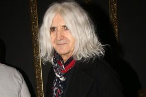 Νίκος Καρβελάς, Nikos Karvelas, ΑΑΔΕ, AADE, ελεγκτές, tax auditors, φορολογικός έλεγχος, tax audit, 850.000 ευρώ, 850000 euros, επεισόδιο, incident, Άννα Βίσση, Anna Vissi, συναυλία ΟΑΚΑ, OAKA concert, οικονομικές εκκρεμότητες, financial pending issues,