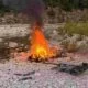 Φωτιά από καύση καλωδίων στην κοίτη του ποταμού Γλαύκου στην Πάτρα