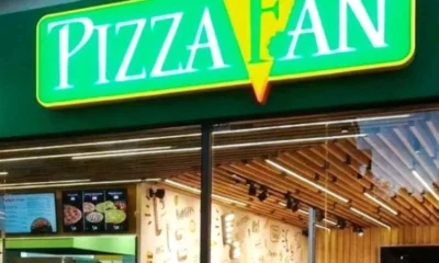Φωτεινή επιγραφή καταστήματος Pizza Fan