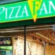 Φωτεινή επιγραφή καταστήματος Pizza Fan