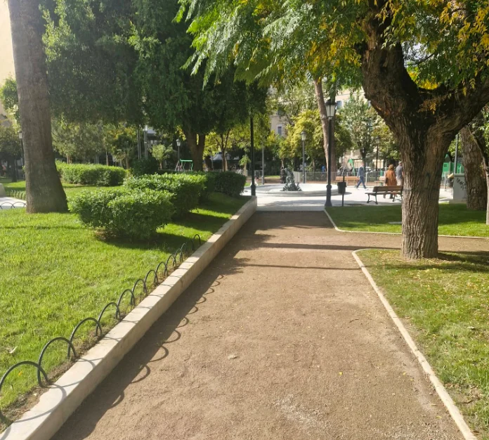 plateia-olgas-patra-anakainismeni