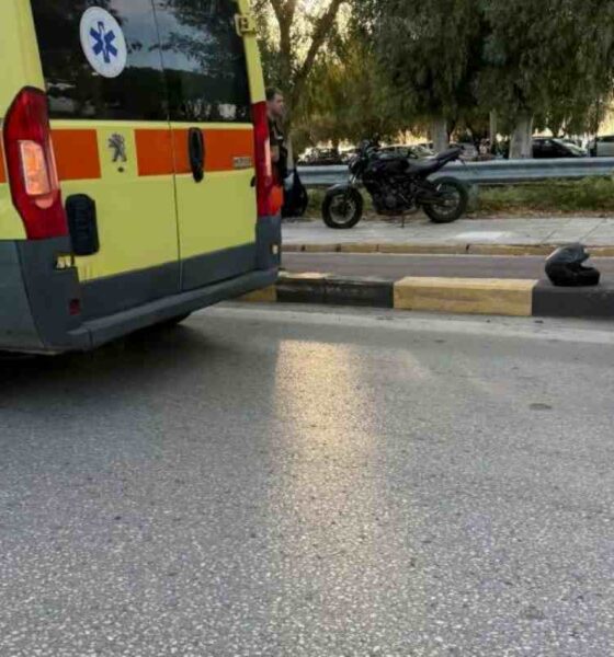 Πάτρα, τροχαίο, Ακτή Δυμαίων, μηχανή, δίκυκλο, ατύχημα, Άγιος Ανδρέας, Τροχαία Πατρών, Patra, troxaio, Akti Dymaion, mixani, dikyklo, atychima, Agios Andreas, Troxaia Patron, Patras, traffic accident, motorcycle crash, Akti Dymaion, motorbike accident, Patras news,