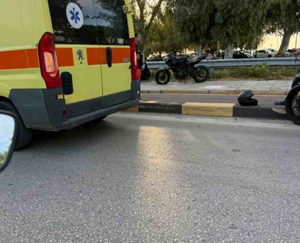 Πάτρα, τροχαίο, Ακτή Δυμαίων, μηχανή, δίκυκλο, ατύχημα, Άγιος Ανδρέας, Τροχαία Πατρών, Patra, troxaio, Akti Dymaion, mixani, dikyklo, atychima, Agios Andreas, Troxaia Patron, Patras, traffic accident, motorcycle crash, Akti Dymaion, motorbike accident, Patras news,
