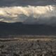 Βαριά σύννεφα και βροχή — ενδεικτική εικόνα
